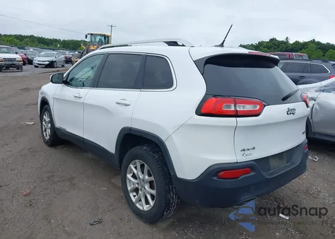 2014 Jeep Cherokee Latitude z USA, uszkodzony, nr VIN 1C4PJMCS8EW125834